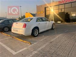 کرایسلەر 300